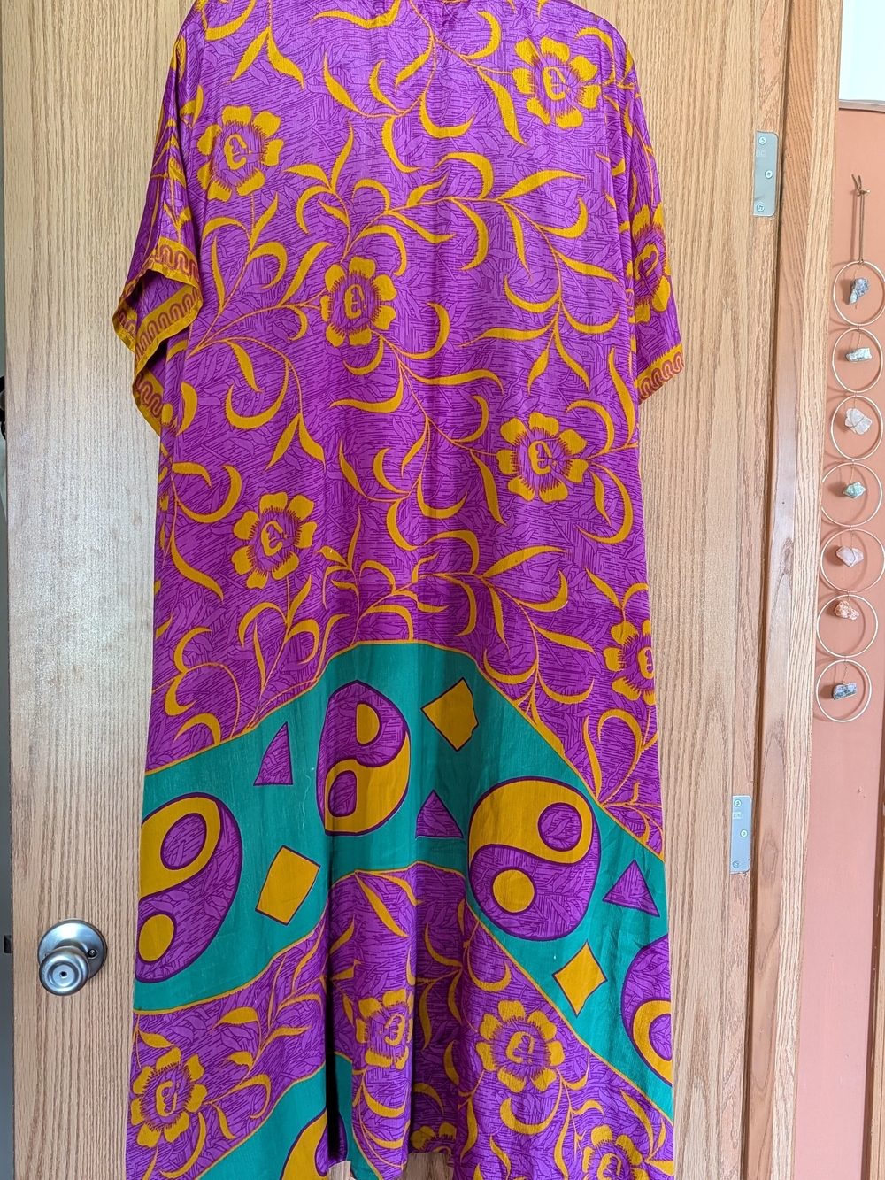 Kantha Bae Silk midi muu - Picture 2 of 4